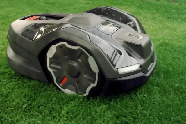 Система EdgeCut — Automower® 310E NERA